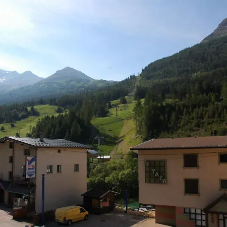 Lanslebourg-mont-cenis, 4 Pièces, 10 Personnes - Fr-1-508-43 Appartement Lanslebourg-Mont-Cenis